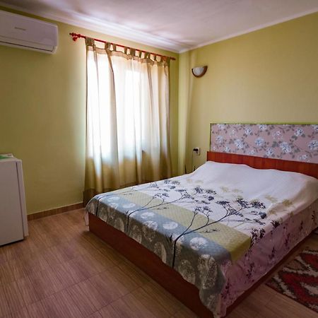 Отель Vila Victor - Adults Only Текиргьол Экстерьер фото