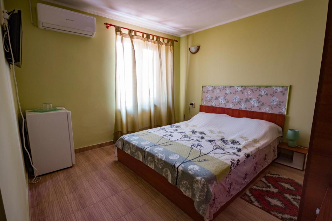 Отель Vila Victor - Adults Only Текиргьол Экстерьер фото